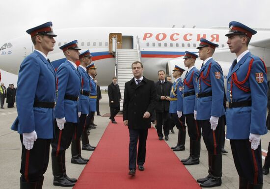 Russian President arrives in Serbia
