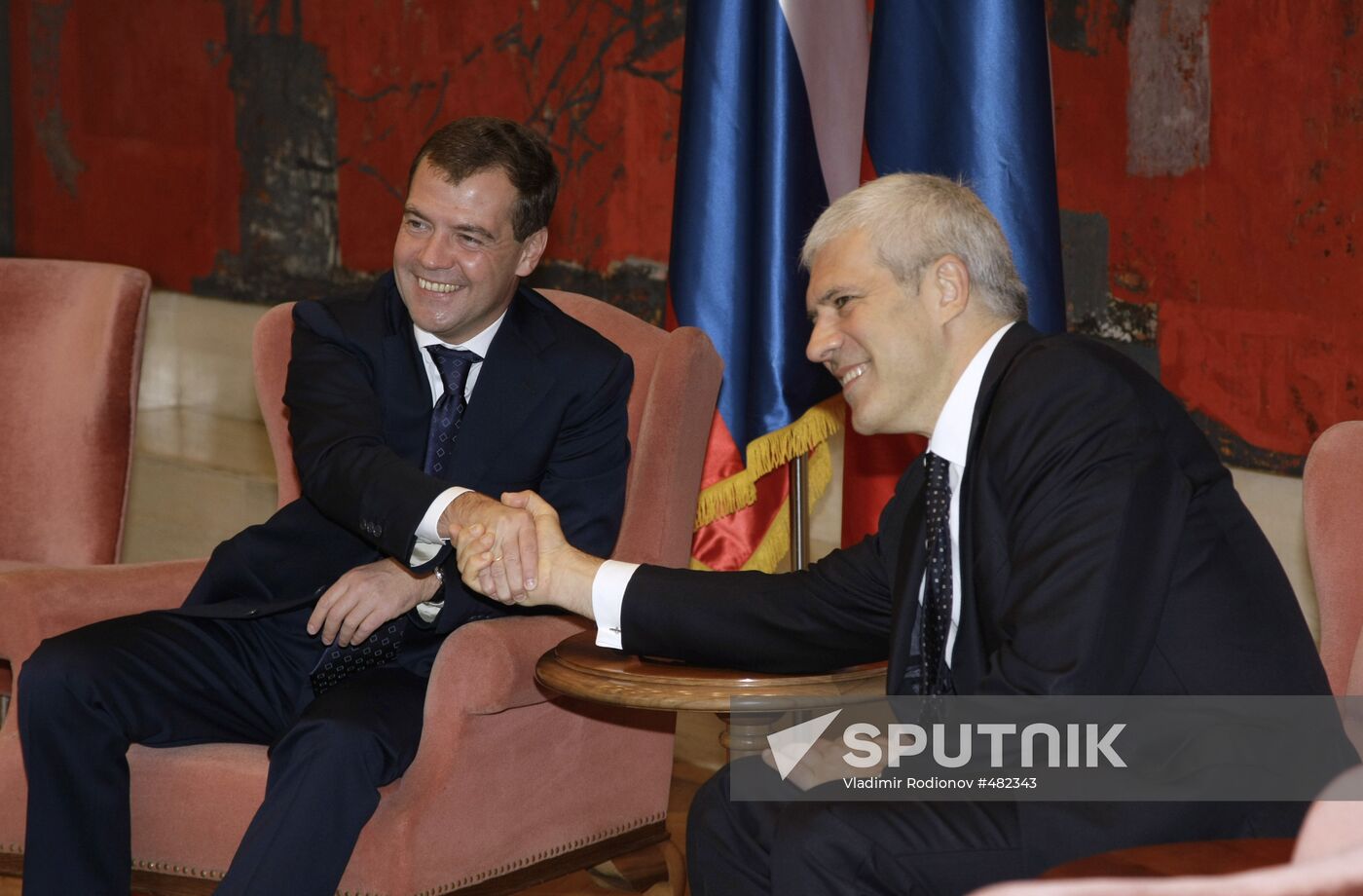Russian, Serbian Presidents meet