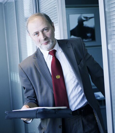 Roman Vilfand, Roshydromet director