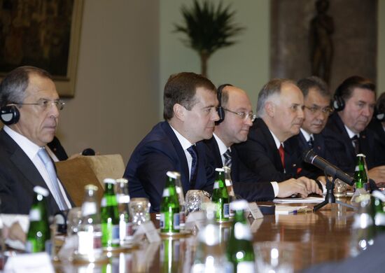 Russia-Serbia talks