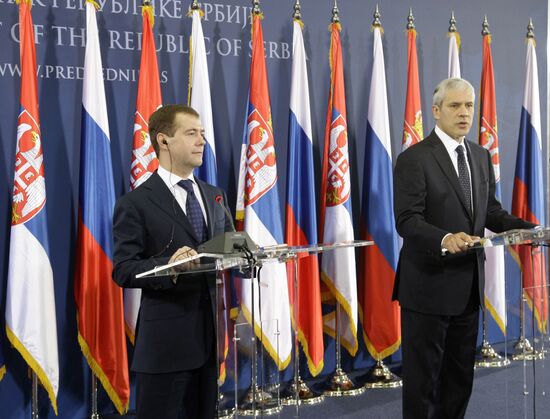 Russian, Serbian Presidents give joint news conference