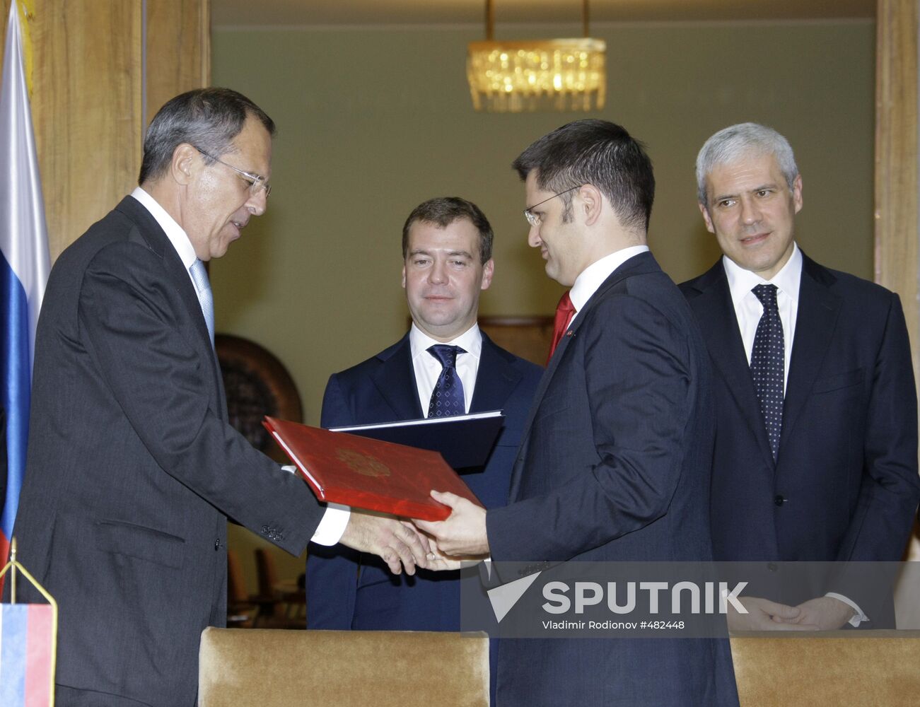Russia, Serbia sign bilateral documents