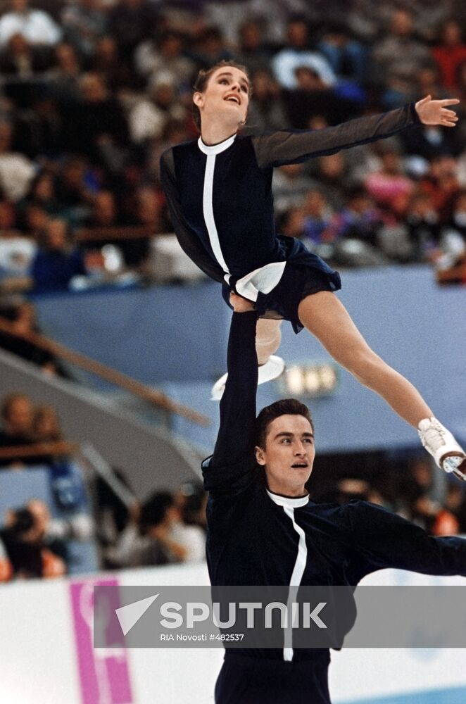 Figure skaters Yekaterina Gordeeva and Sergei Grinkov