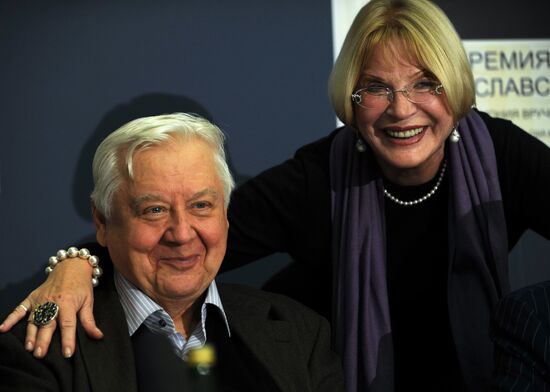 Oleg Tabakov and Lyudmila Maksakova