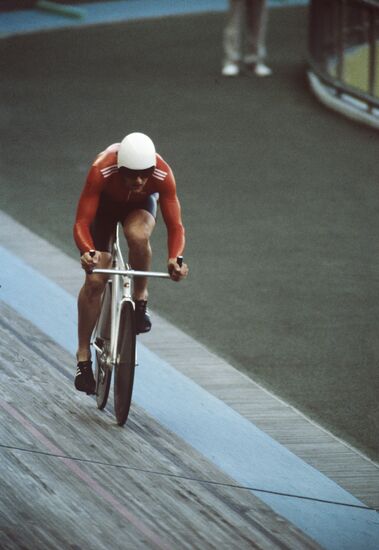 Alexander Kirichenko, member of USSR cycling team