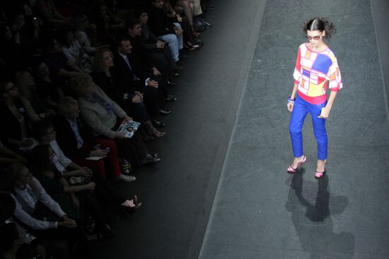 Agatha Ruiz de la Prada collection show