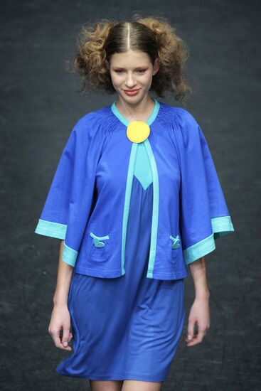 Agatha Ruiz de la Prada collection show