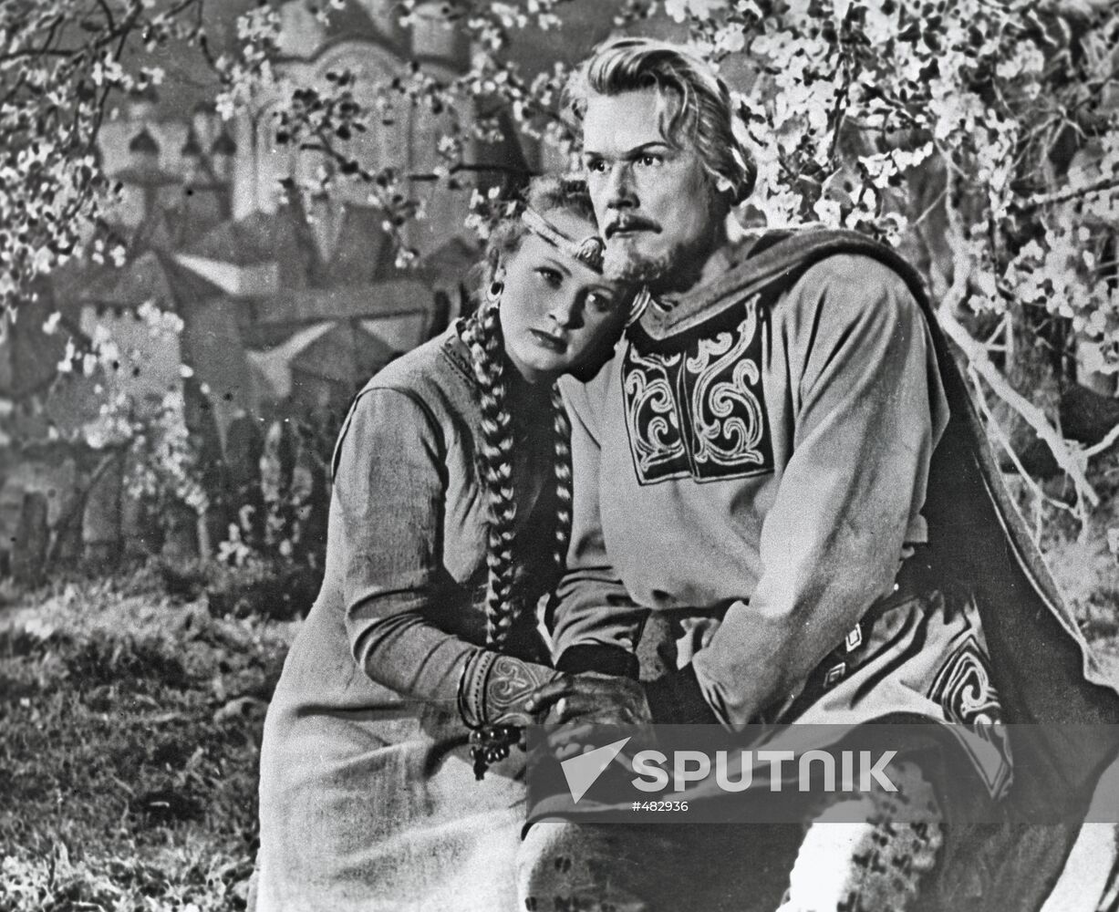 Sergei Stolyarov and Alla Larionova starring in Sadko