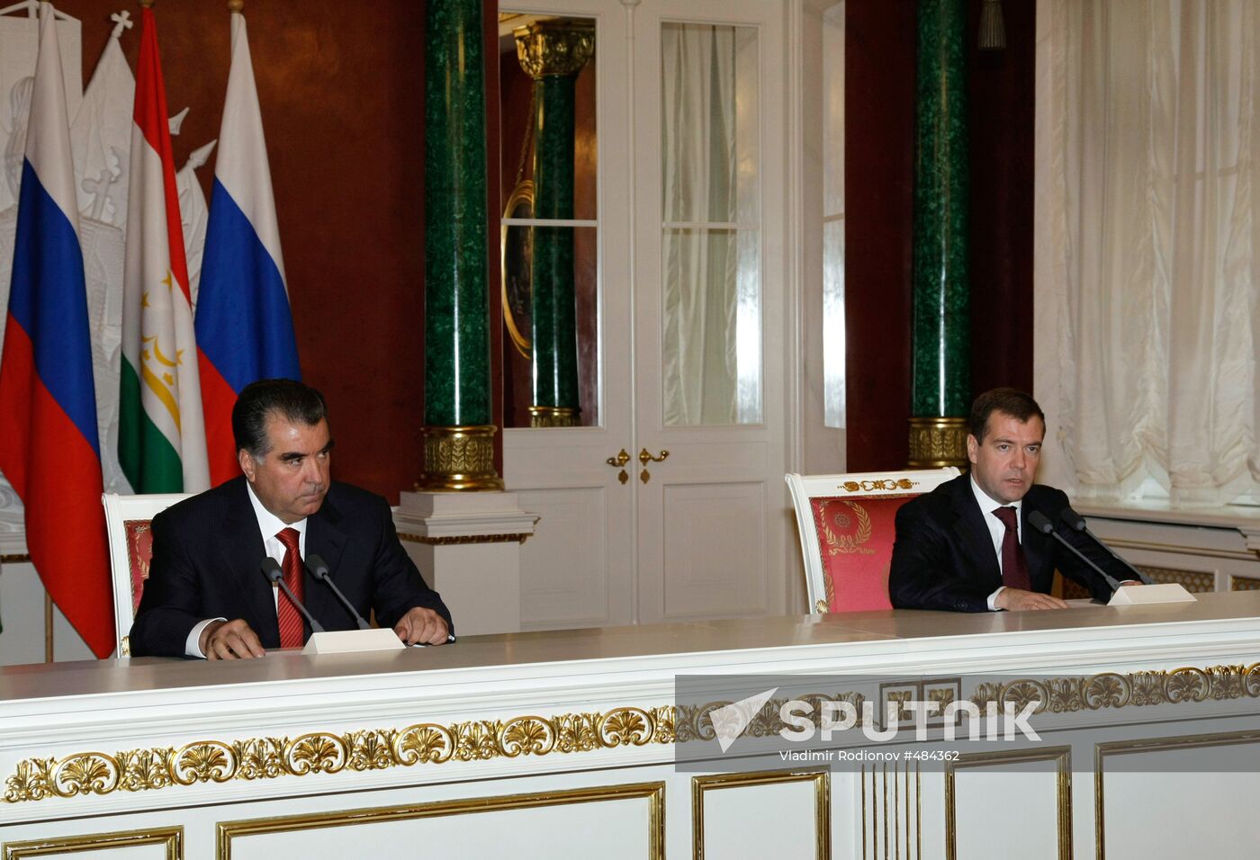 Tajik President Emomali Rakhmon visits Russia