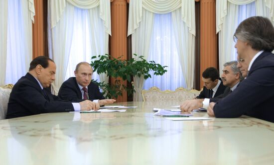 Russian, Italian Prime Ministers meets with Russian top managers