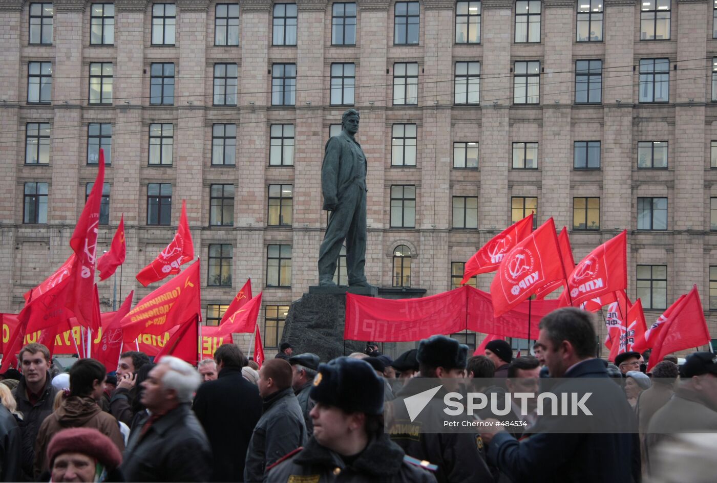 Rally on Triumfalnaya square