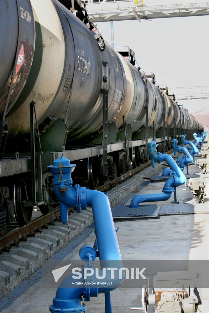 First Transneft oil train arrives at Primorye's Kozmino Port