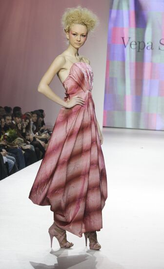 Designer Vepa Soyun's collection show