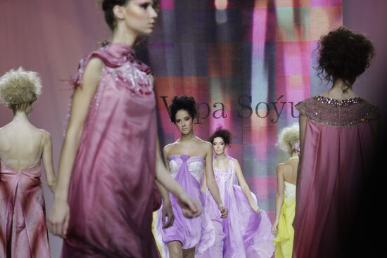 Designer Vepa Soyun's collection show
