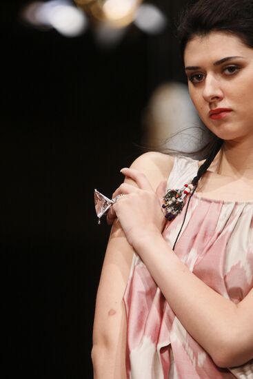 RFW. GULI runway fashion show