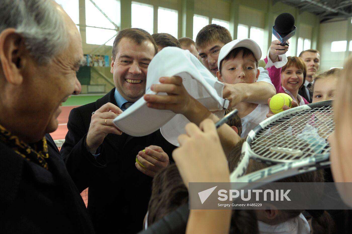 Dmitry Medvedev pays working visit to Volga Federal District