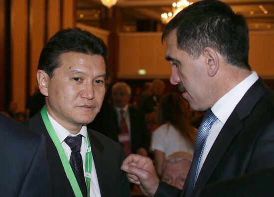 Kirsan Ilyumzhinov, Yunus-Bek Yevkurov