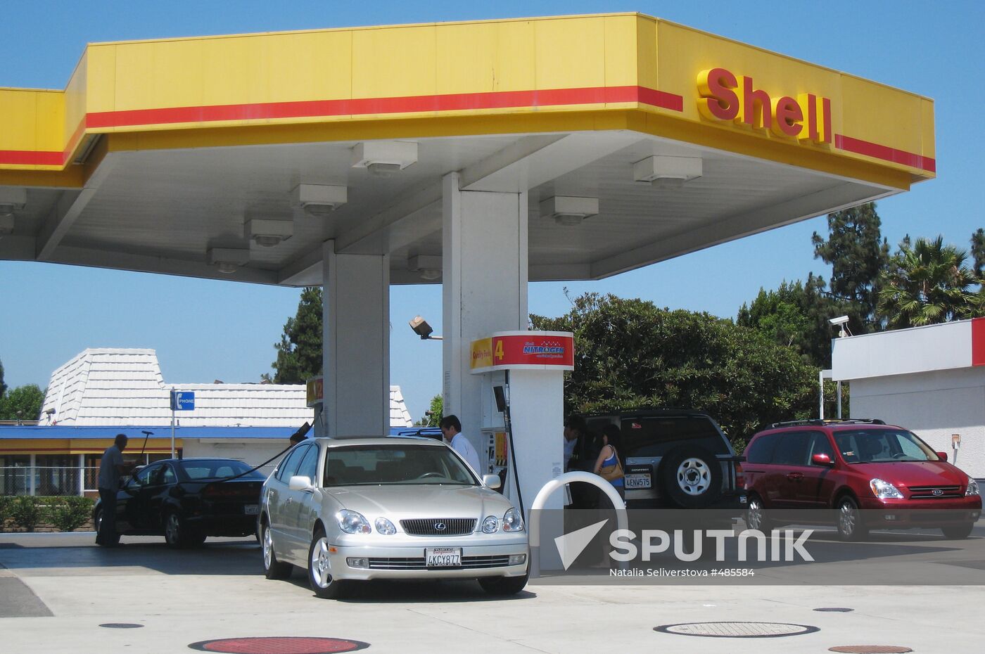 Shell petrol station