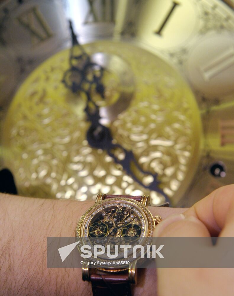 Clocks shifted to standard time