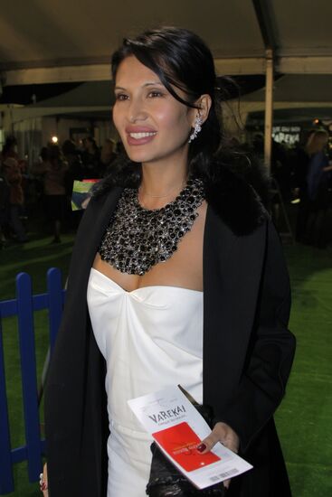 Goga Ashkenazi (Gaukhar Berkaliyeva)