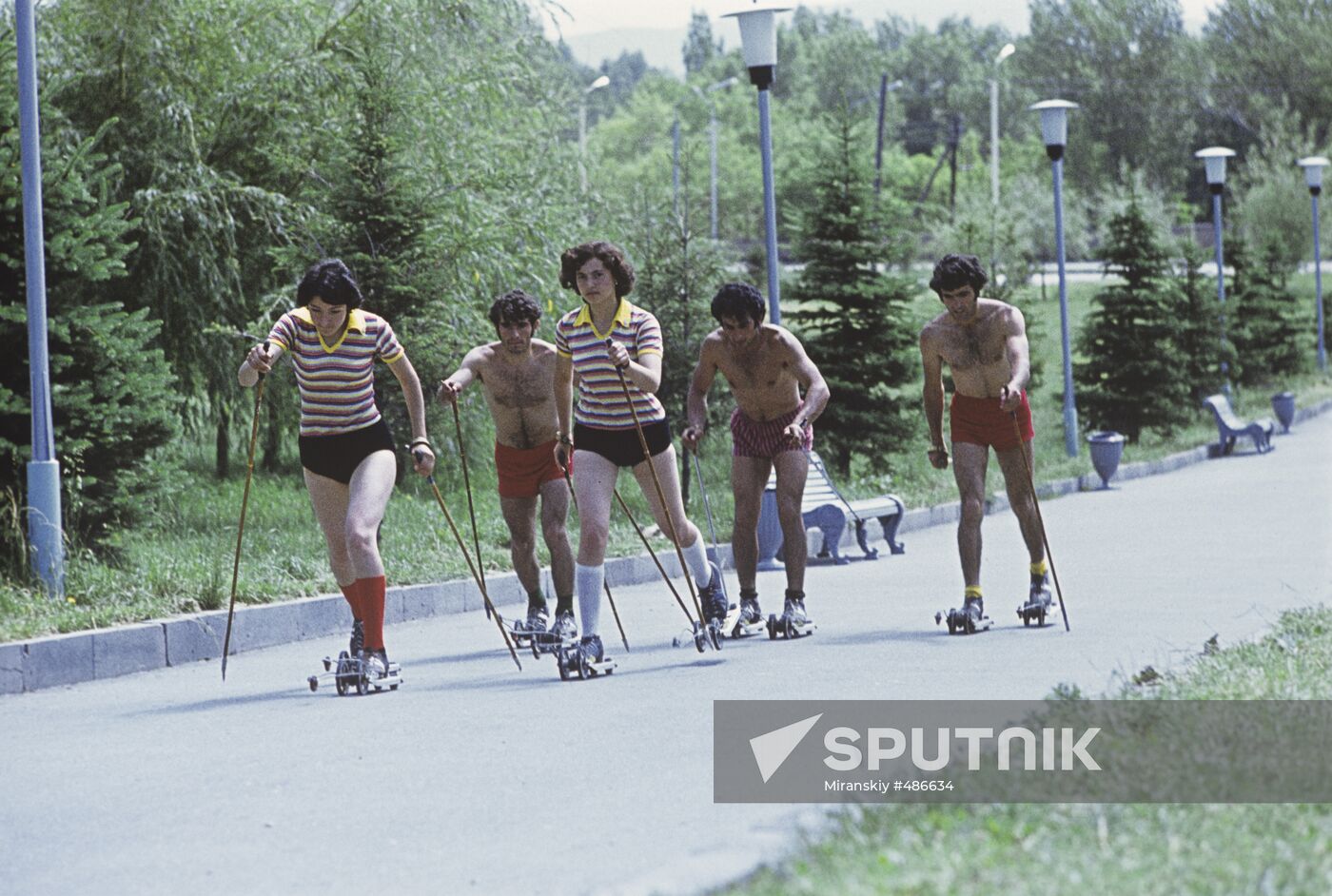 Skiers training