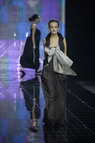Viktoria Andreyanova fashion show