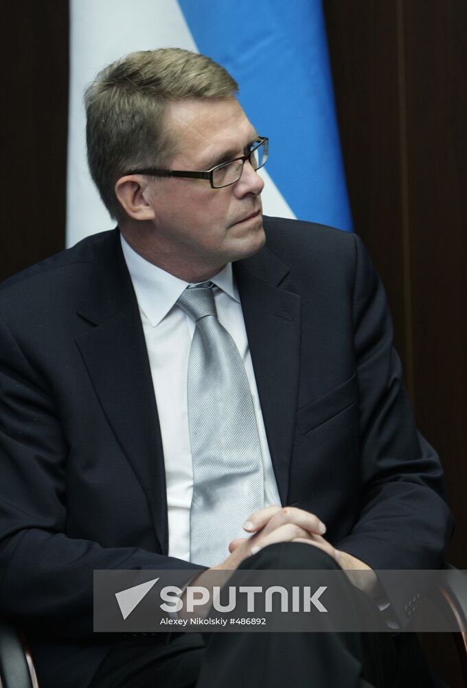 Vladimir Putin, Matti Vanhanen meet in St. Petersburg