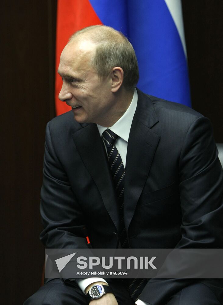 Vladimir Putin meets with Matti Vanhanen