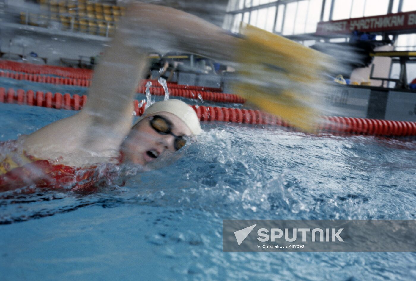 Swimmer Larisa Tsareva