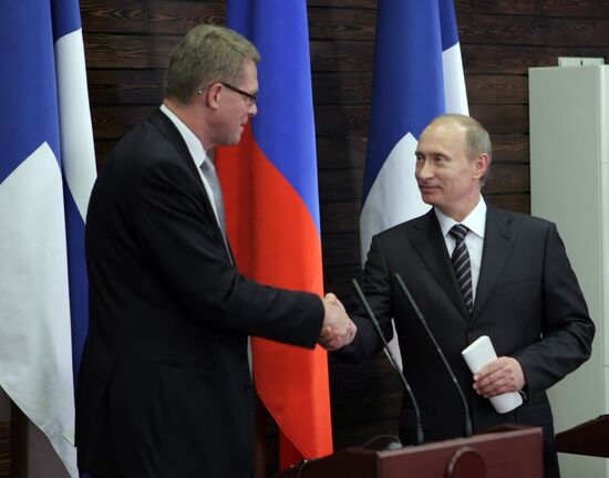 Russian, Finnish PMs hold joint news conference