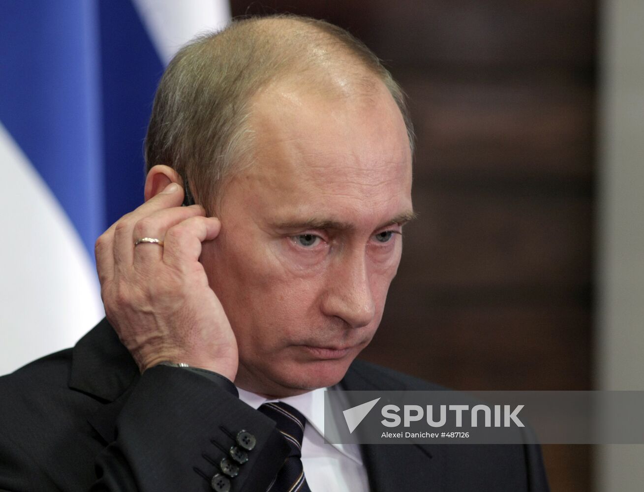 Russian, Finnish PMs hold joint news conference