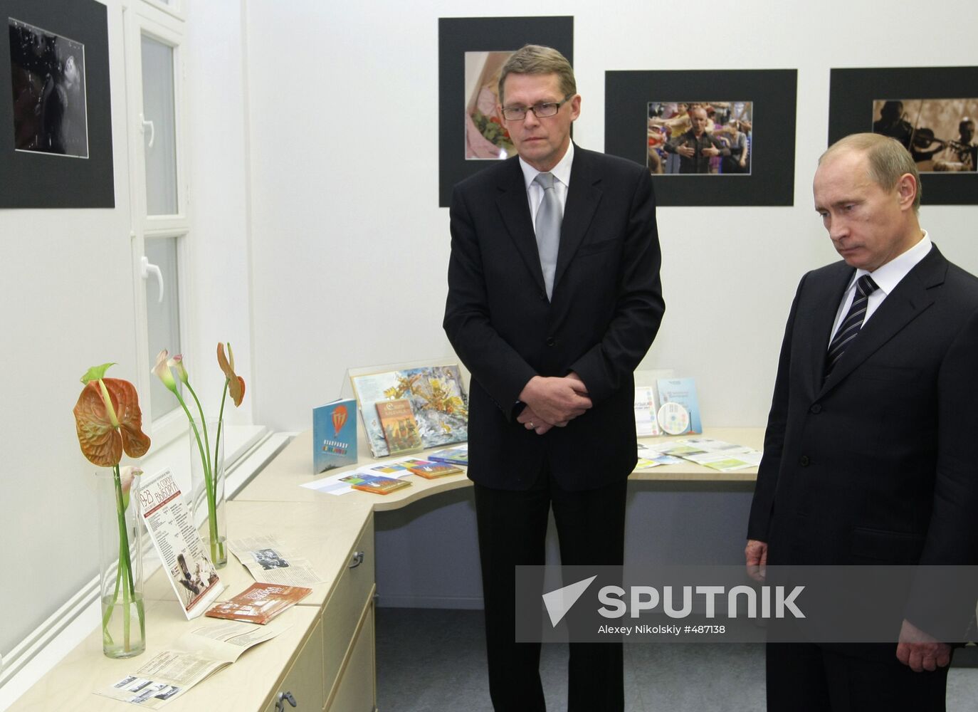 Russian, Finnish PMs attend House of Finland opening ceremony