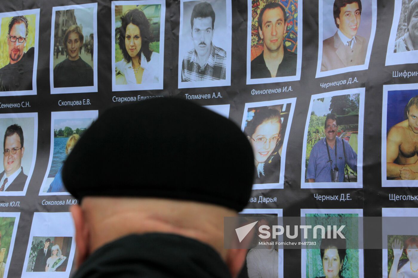 Remember victims of 2002 Moscow theater hostage crisis