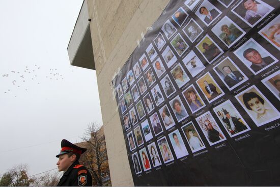 Remember victims of 2002 Moscow theater hostage crisis