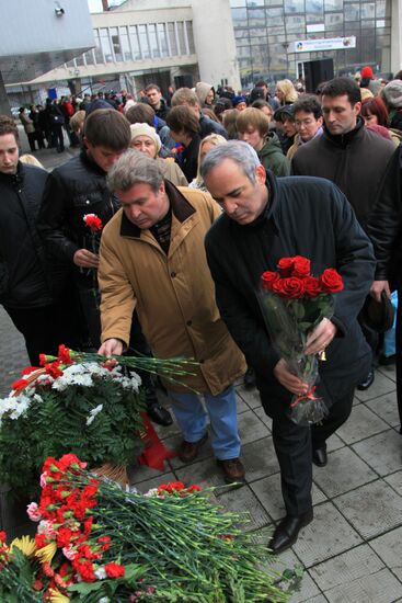 Remember victims of 2002 Moscow theater hostage crisis