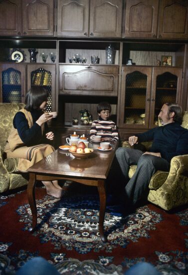 Rasskazov family drinking tea