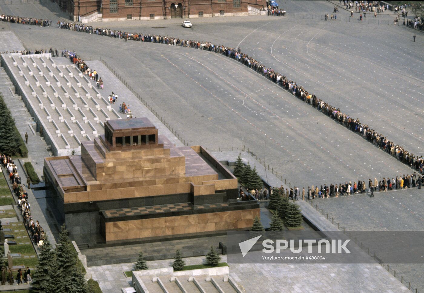 Line to Vladimir Lenin's Mausoleum on Red Square