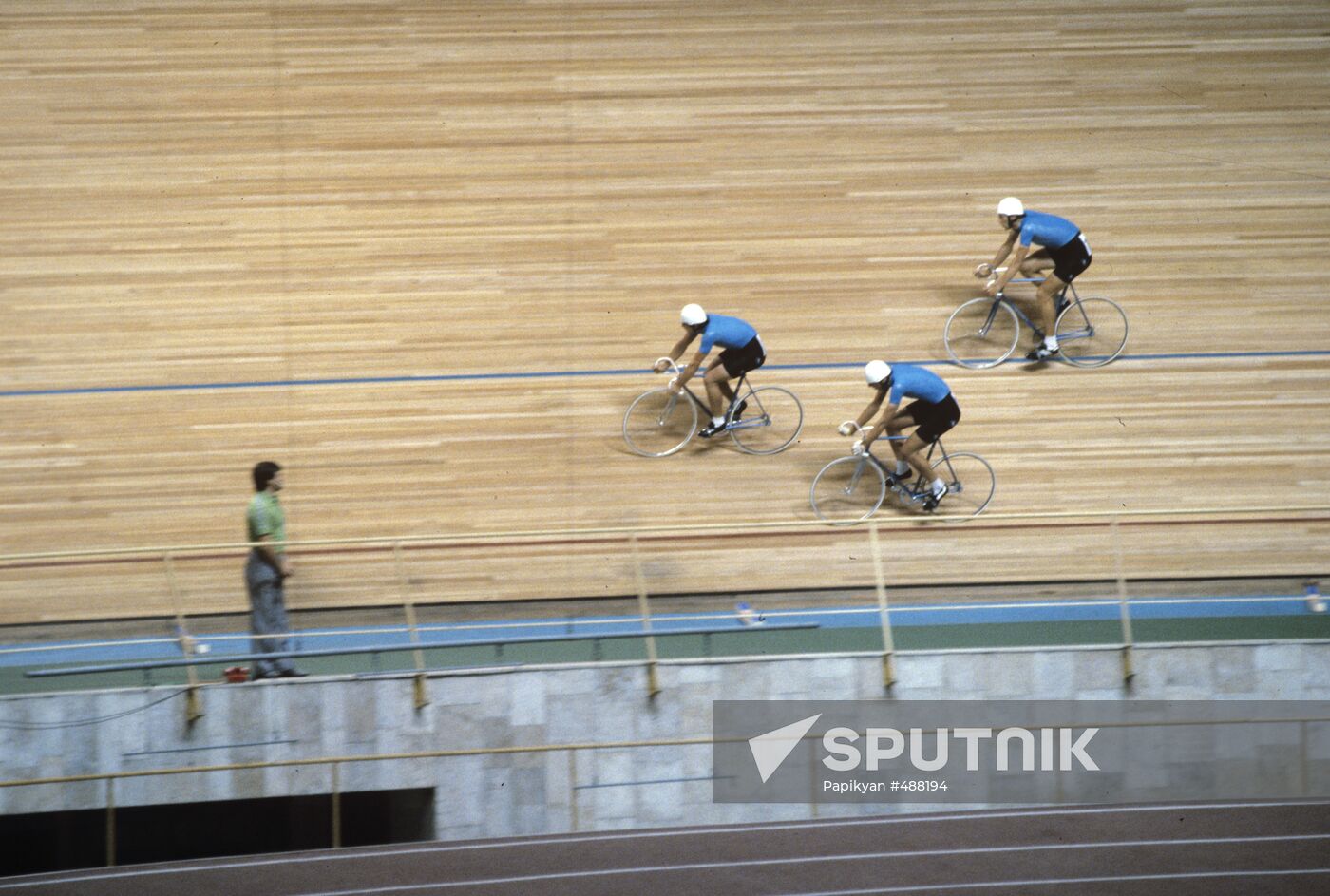 East Germany's cycling team