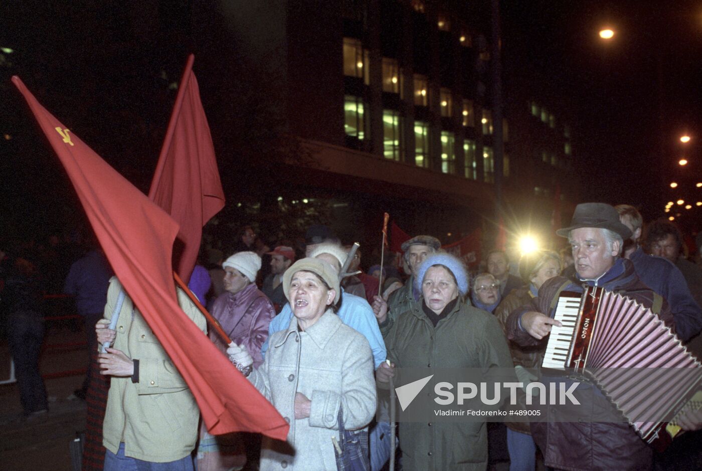 Supreme Soviet supporters