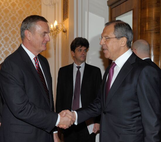 Sergei Lavrov meets with James Jones