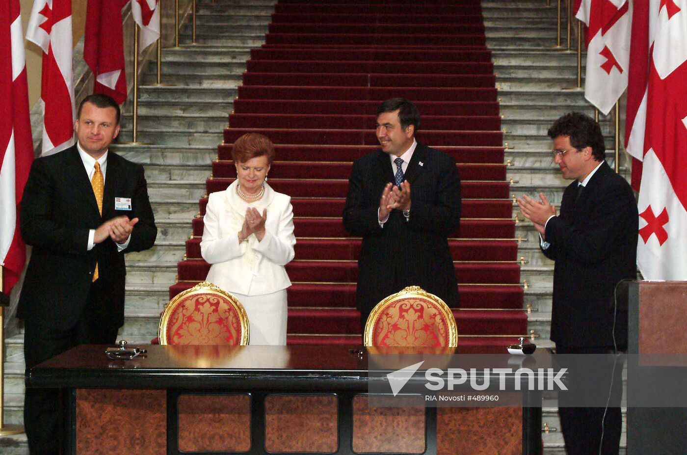 Latvia's President Vaira Vike-Freiberga visits Georgia