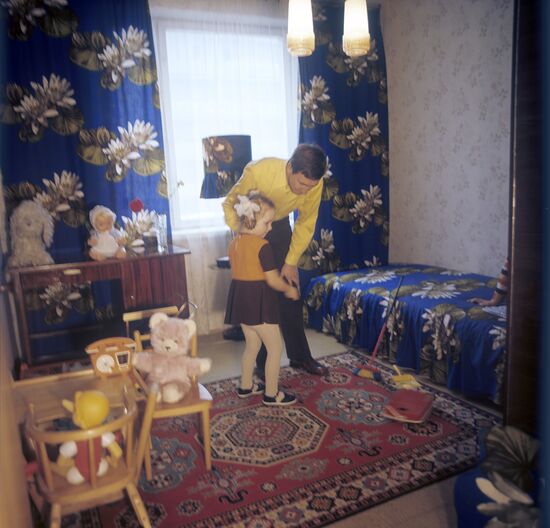 At Vladimir Drozdov's house