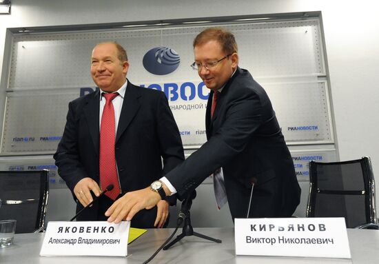 Alexander Yakovenko and Viktor Kiryanov