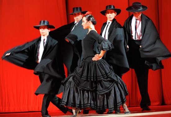 Spanish Ballade. Igor Moiseyev Folk Dance Company