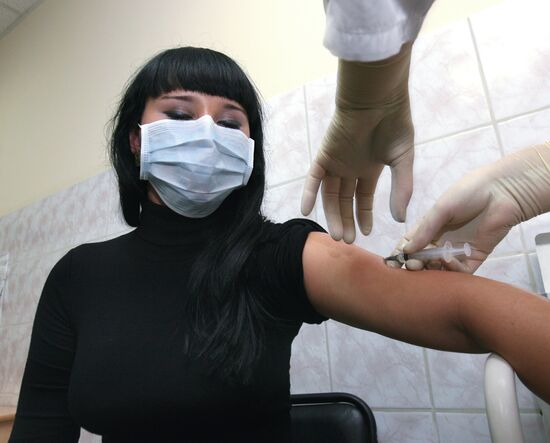 Vladivostok's VSUES university ramps up flu protection