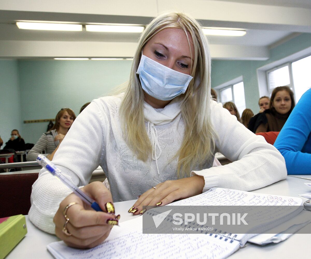 Vladivostok's VSUES university ramps up flu protection