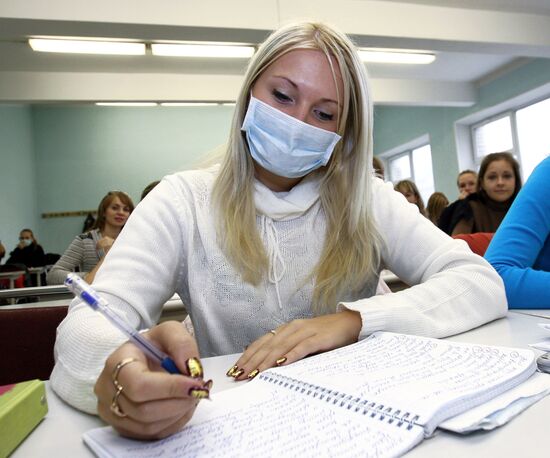 Vladivostok's VSUES university ramps up flu protection