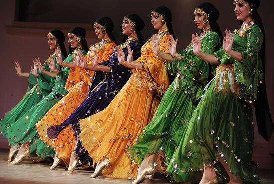 Egyptian dance. Igor Moiseyev Folk Dance Company
