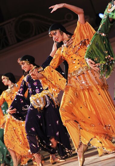 Egyptian dance. Igor Moiseyev Folk Dance Company