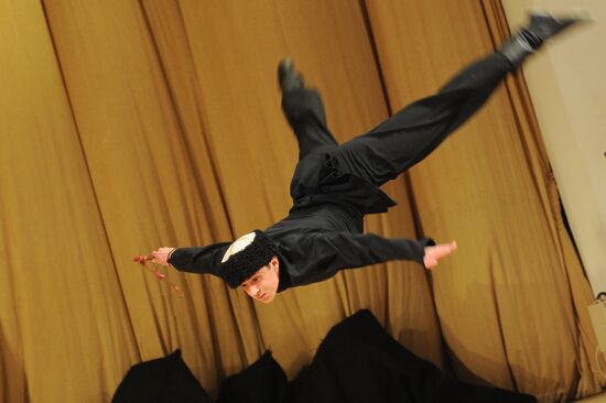 Partisans dance. Igor Moiseyev Folk Dance Company